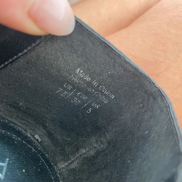 Black Aldo heels size 7.5 - Picture 6 of 8